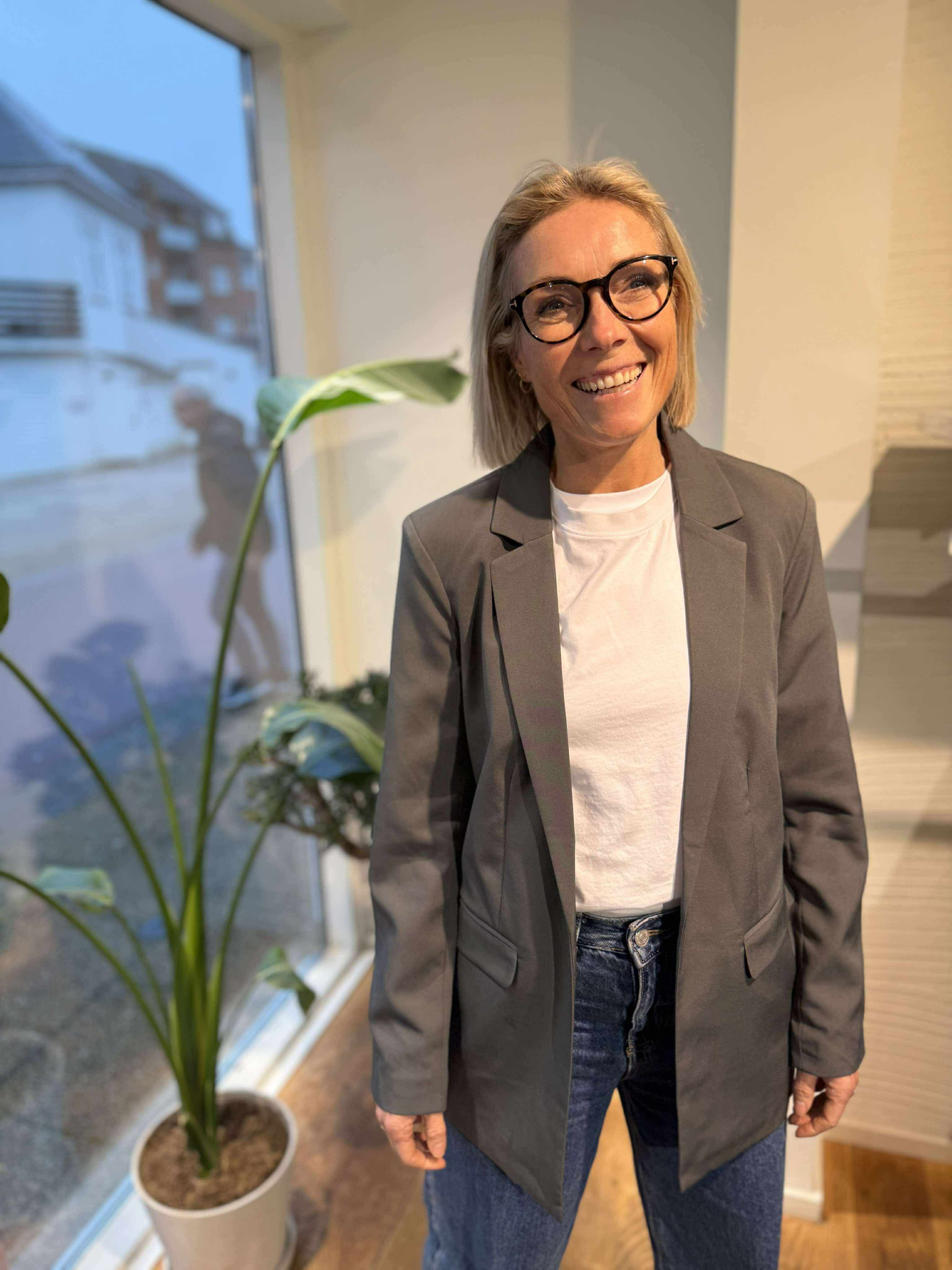 PCBOZZY Blazer - Magnet